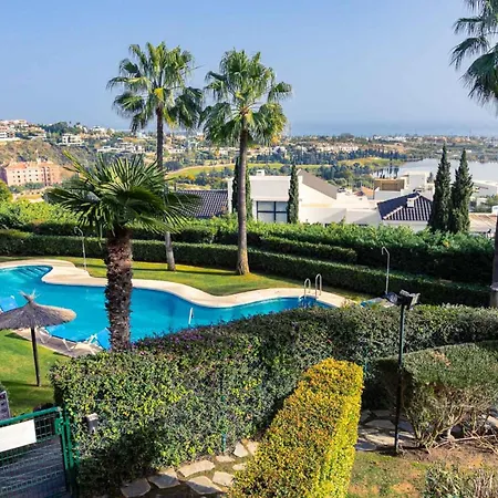 Appartement Royal Flamingos Sea View *