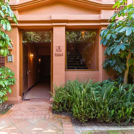 Apartment Royal Flamingos Sea View