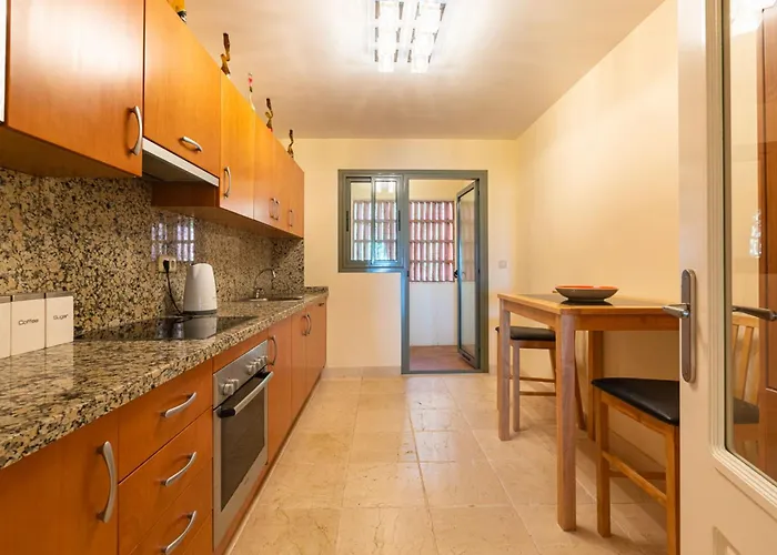 Royal Flamingos Sea View *