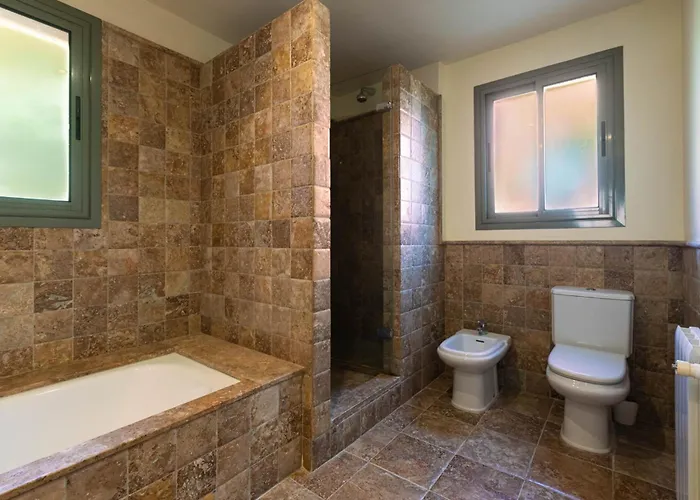 Royal Flamingos Sea View Апартаменти *