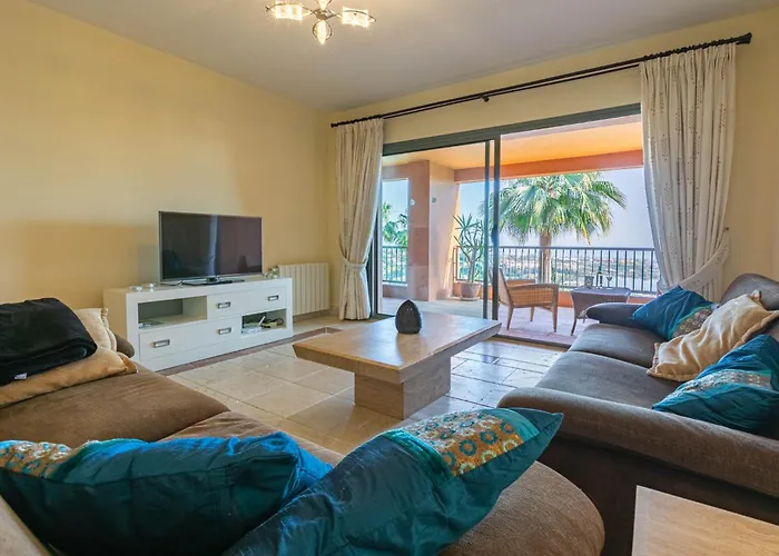 Апартаменти Royal Flamingos Sea View Естепона